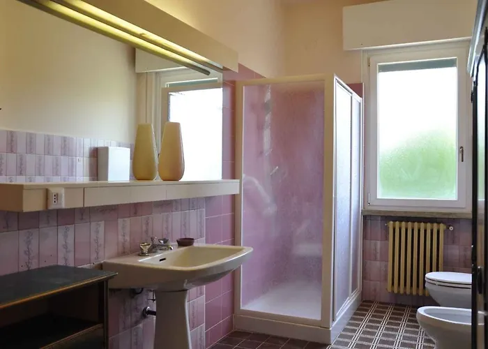 In - Gardasee 41952 * Lazise